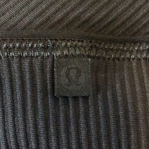 EEUC Women’s 6 Black Ribbed “Kick Serve Sweat” Compression Long Line Sports Bra - Picture 3 of 4